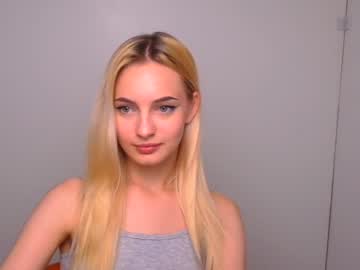 girl Free Sex Cam Chat with lexy_meoww