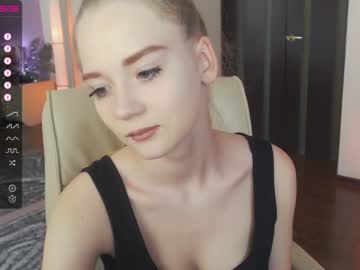 girl Free Sex Cam Chat with nikole_shinebaby