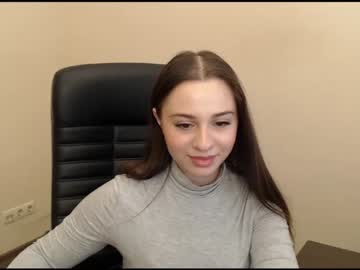 girl Free Sex Cam Chat with milllie_brown