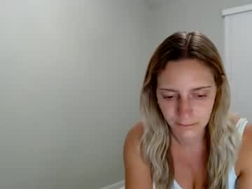 girl Free Sex Cam Chat with petiteblonde99